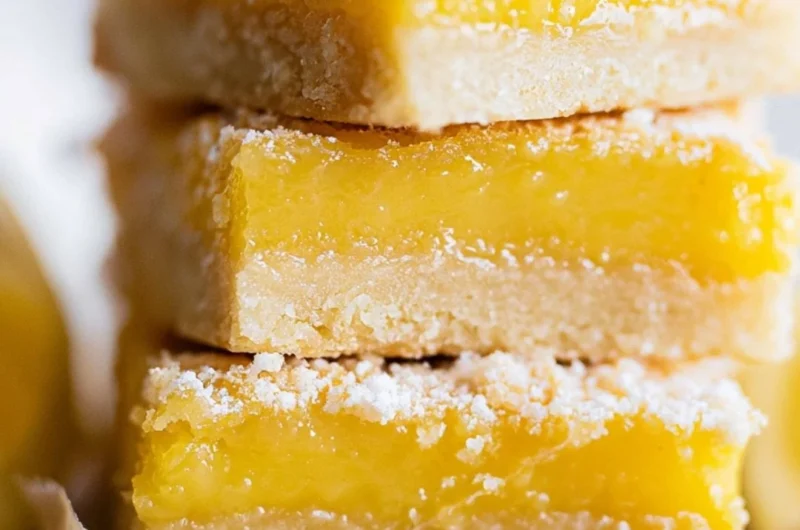 Delicious super easy lemon bars with a sweet and tangy lemon filling.